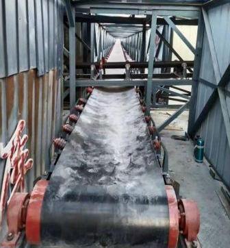 淄博皮帶輸送機(jī)檢修走廊.jpg 淄博皮帶輸送機(jī)檢修走廊.jpg